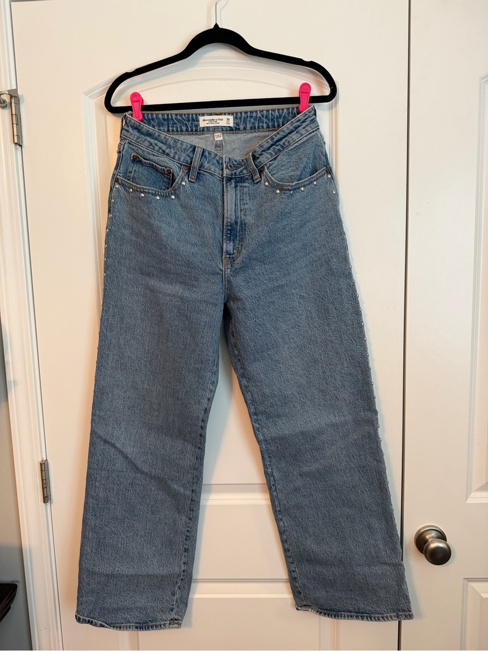 Abercrombie 90s relaxed studded Jeans